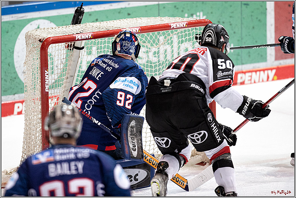 PENNY DEL;  Iserlohn Roosters - Koelner Haie; Koeln, 05.12.2021